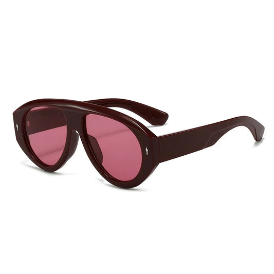 Urban Sunglasses with Dynamic Style